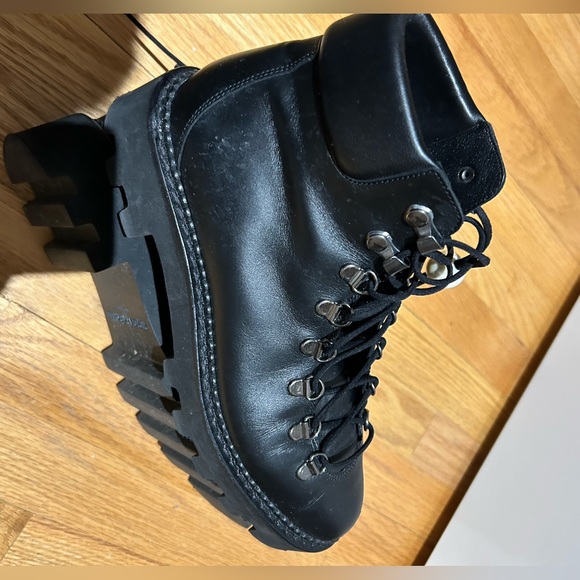 NICHOLAS KIRKWOOD Delfi hiking boot in black. Size 39.5. Excellent condition - Picture 7 of 7